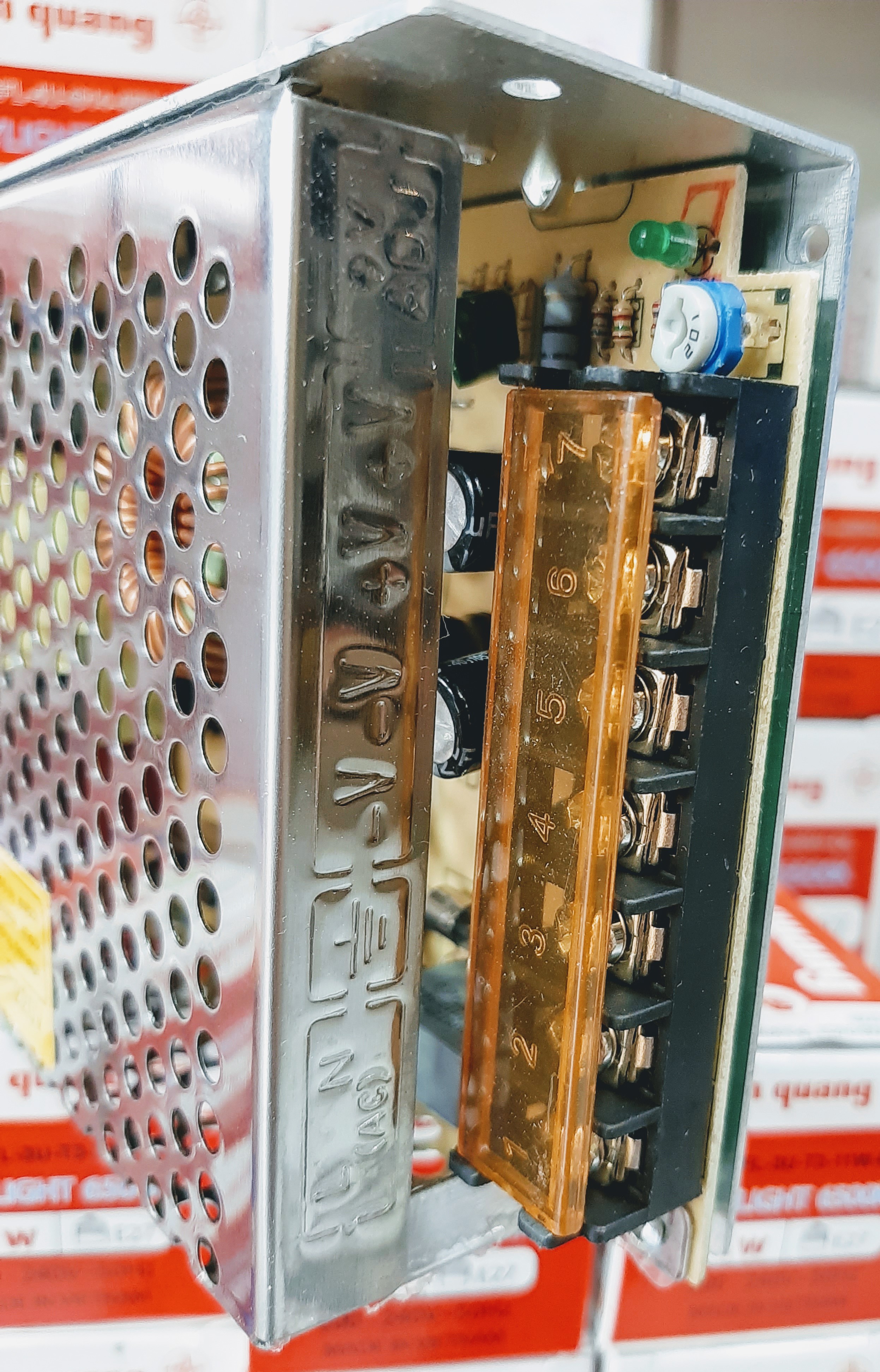 [HCM]Cuộn Led Dây Dán Xanh Dương 5m 12V 5050 Chống Nước