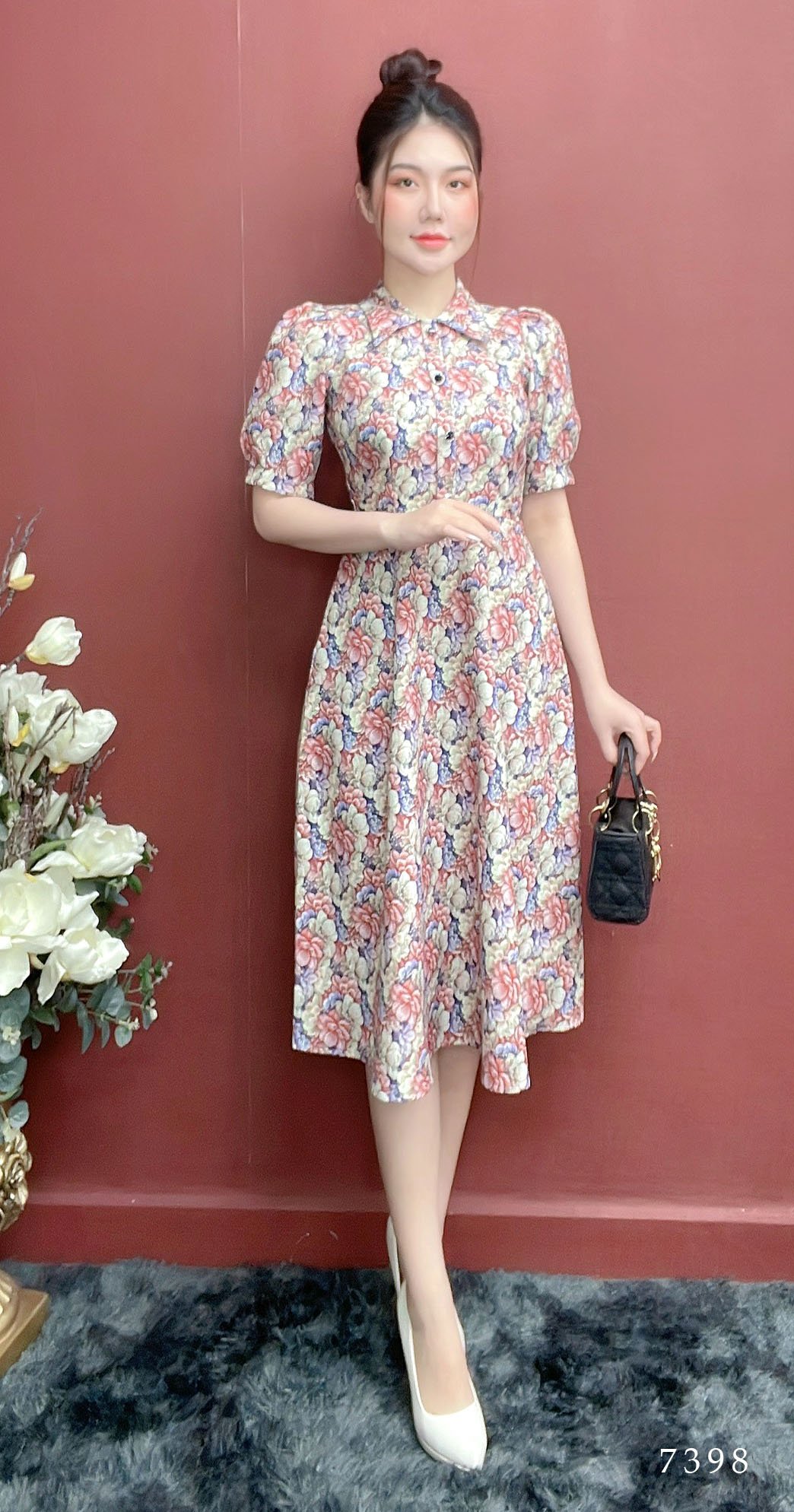 Đầm emy em7398 xoè hoa cổ lá