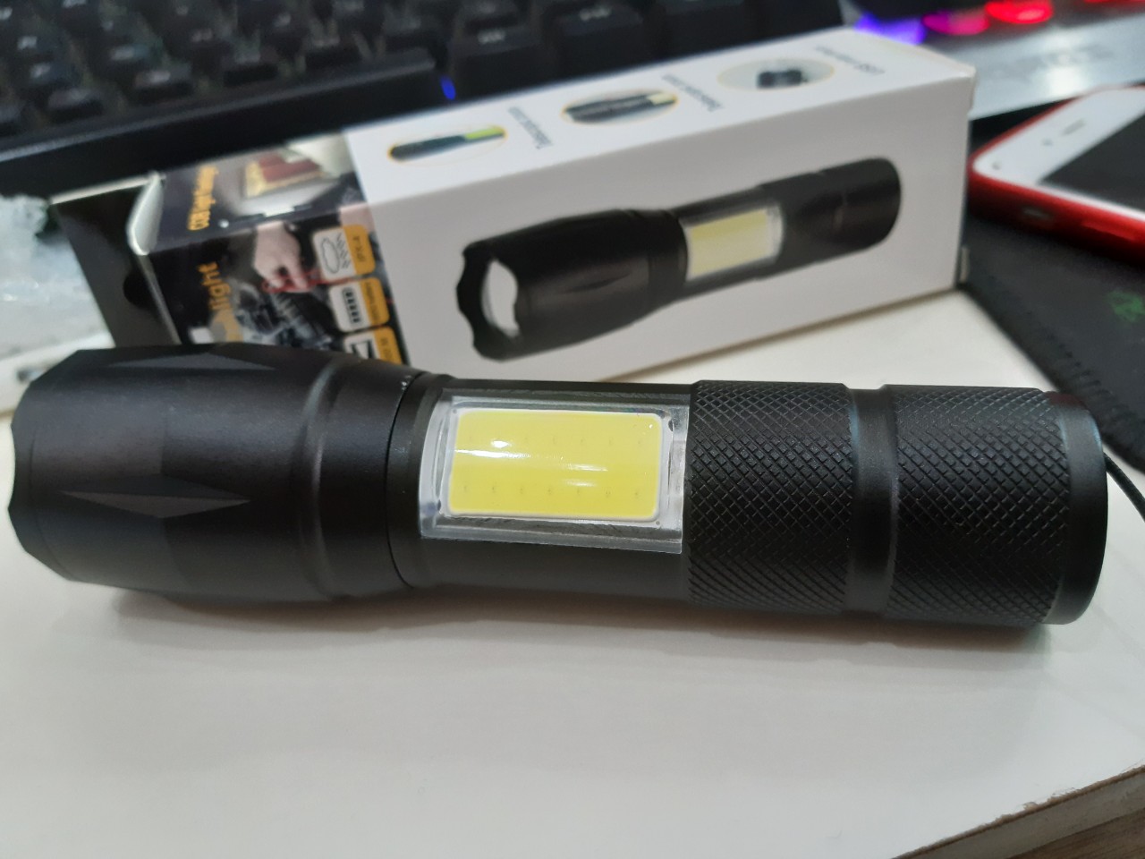 Đèn pin mini siêu sáng 1516 có zoom
