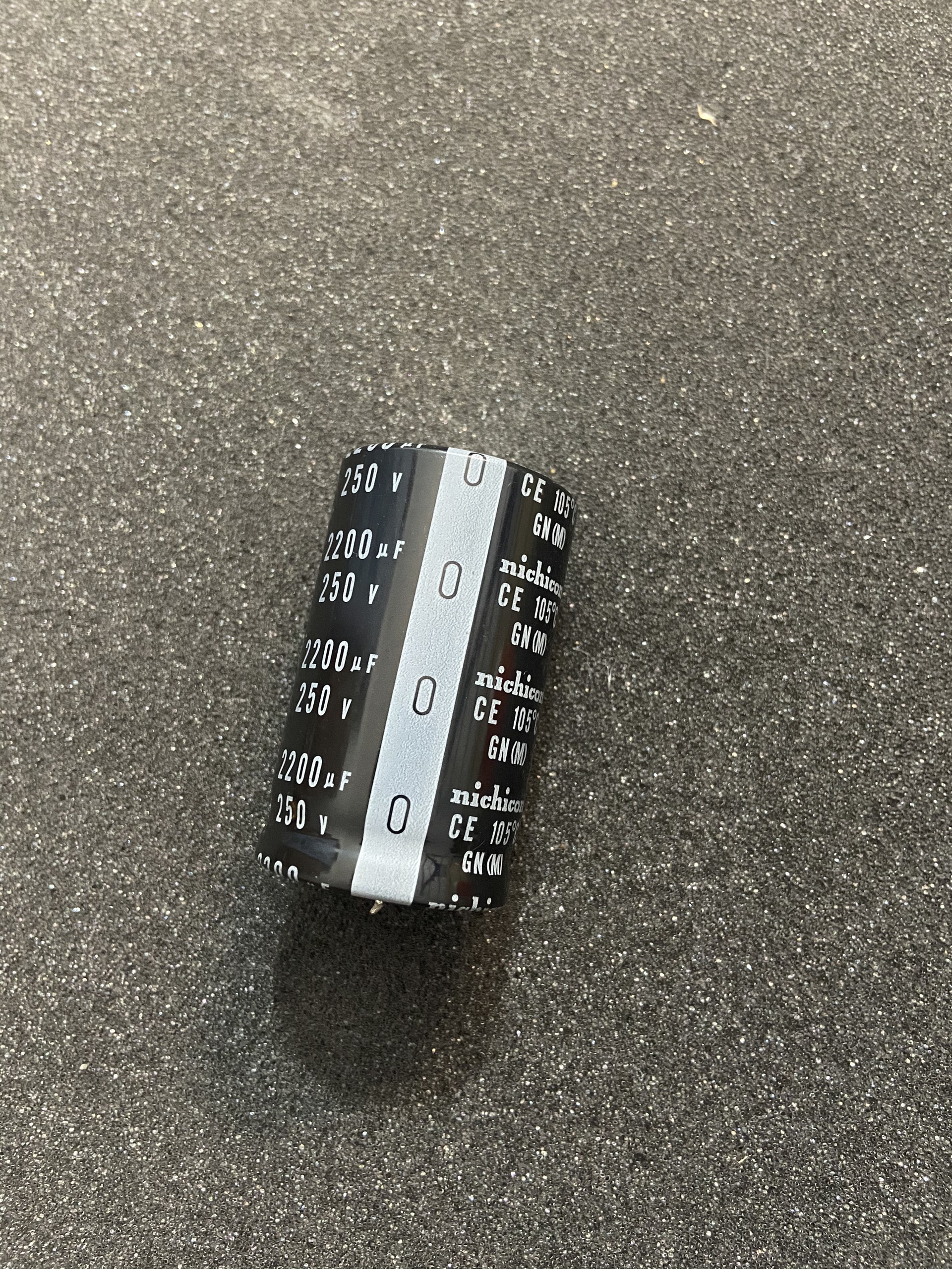 Tụ 250v 2200uf tụ lọc nguồn ráp main và amply