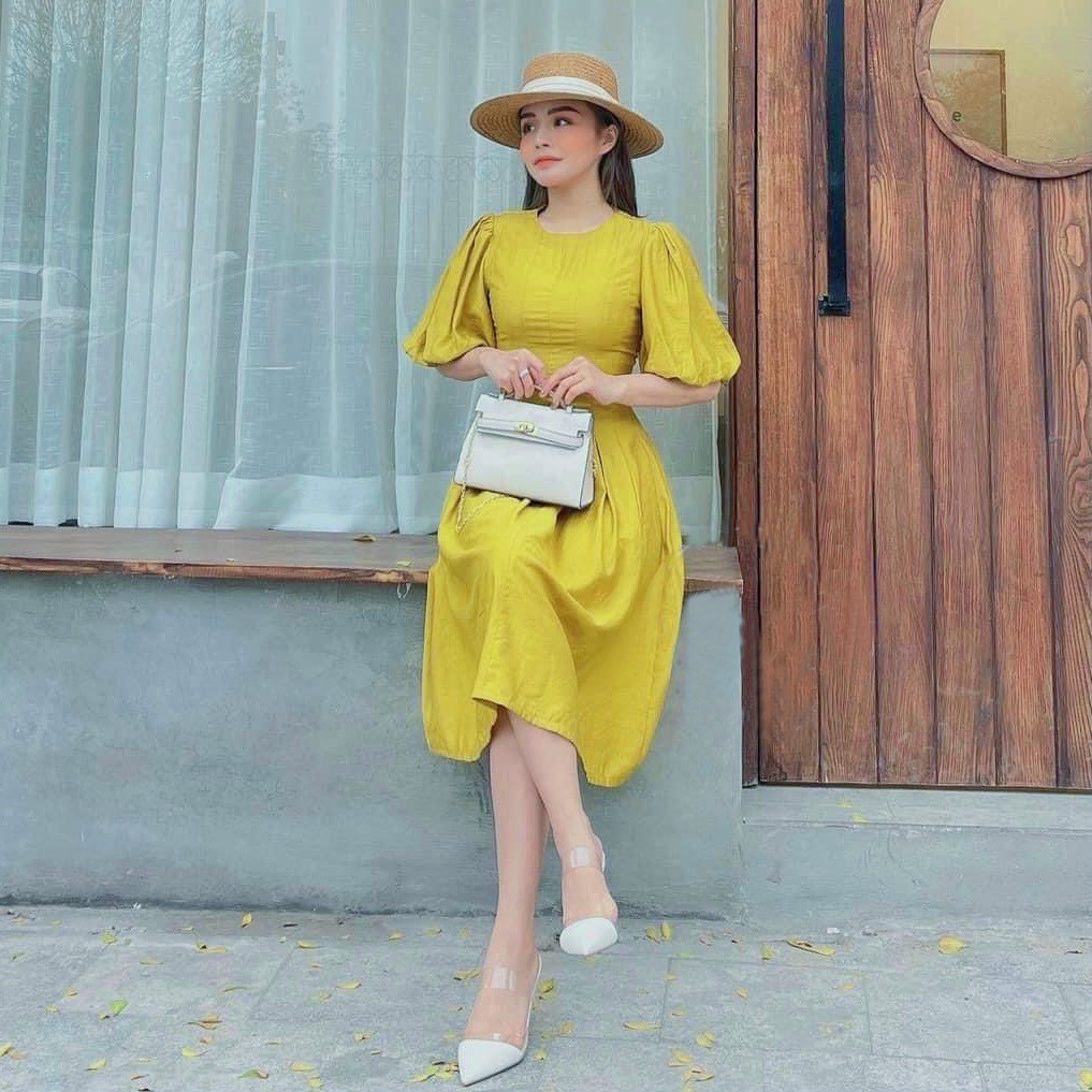 Đầm cổ tròn xếp li 2 màu