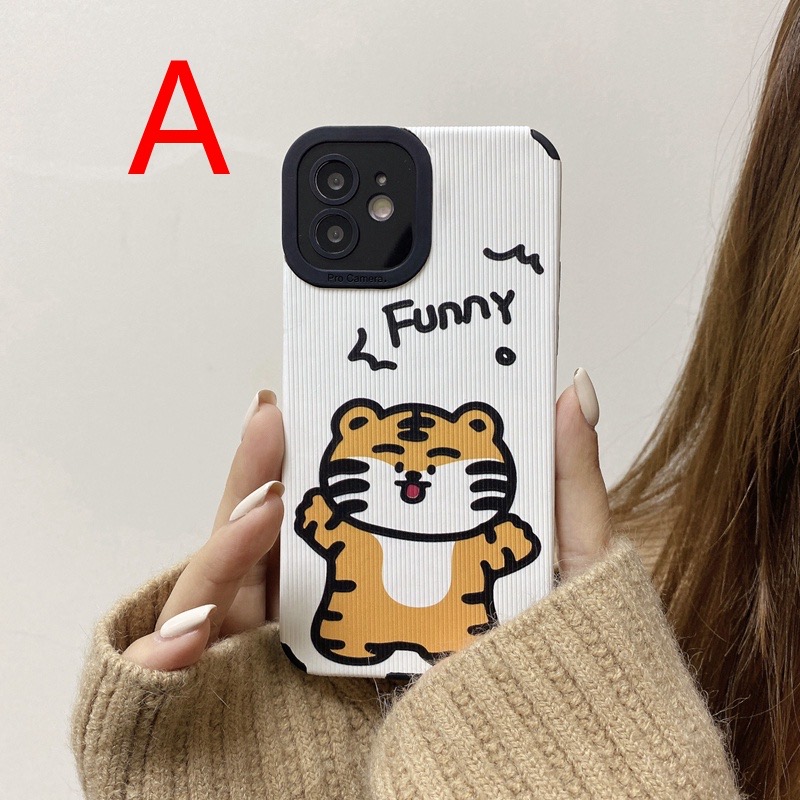 [Clover 2020] Ốp lưng iPhone 13 Pro Max, 13/13 Pro hình Bé Cọp siêu cute
