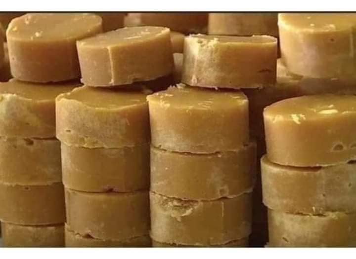 1KG Đường thốt nốt loại 1 ( đóng gói 1kg dễ sử dụng)