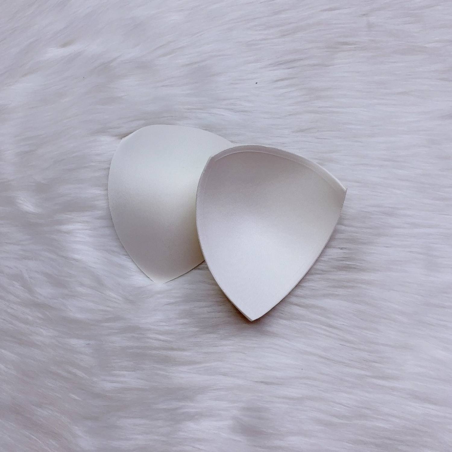 Miếng đệm nâng ngực mút xốp tam giác MD01