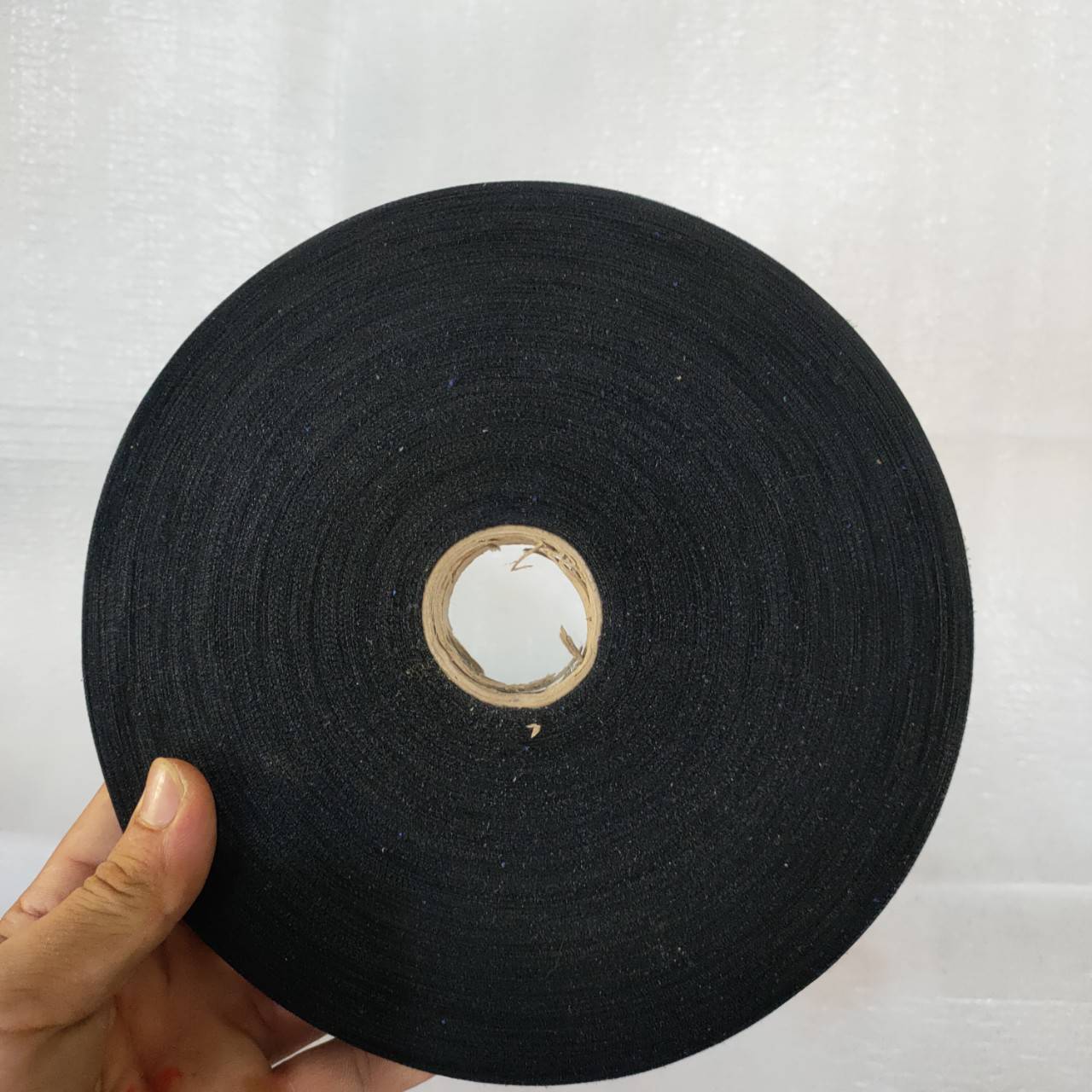| CHỌN MÀU | CUỘN DÂY VẢI MAY VIỀN 100m