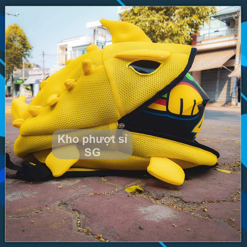 Mẫu balo đựng nón mũ bảo hiểm fullface hình dáng Balo Khủng Long lưới chống nước màu vàng - Balo rồng đựng mũ bảo hiểm size to