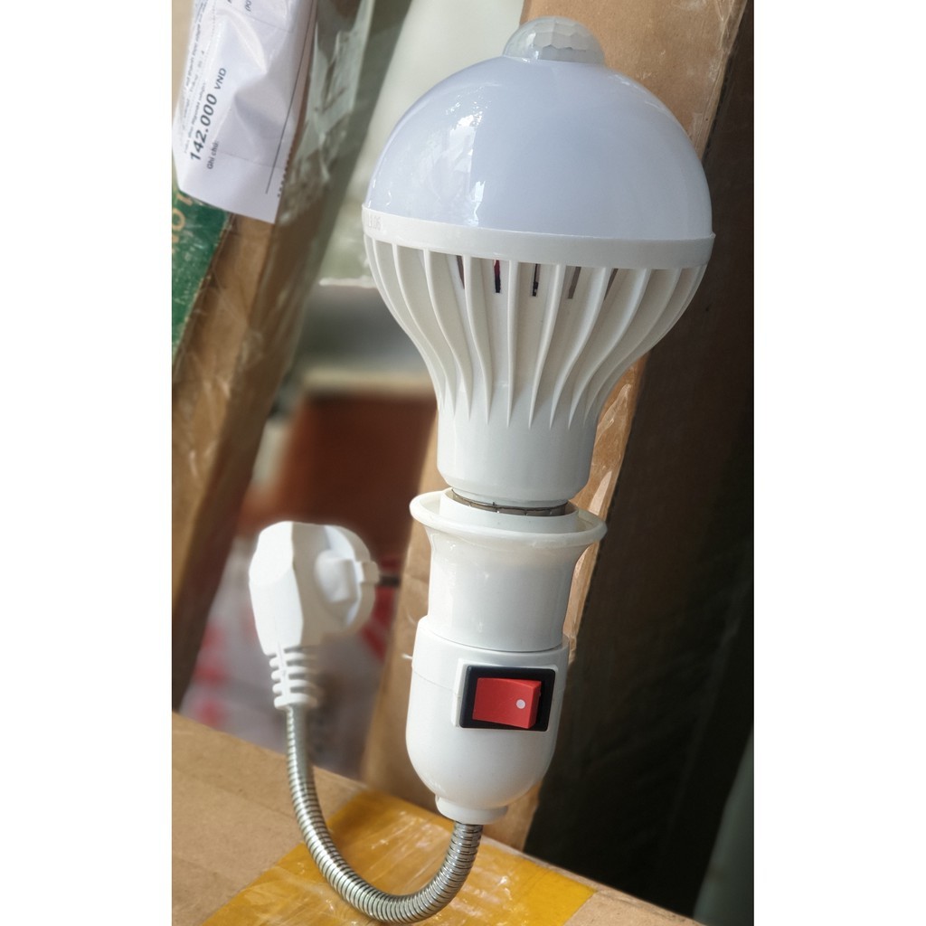 Tail Light E27 Spring Plug + Switch
