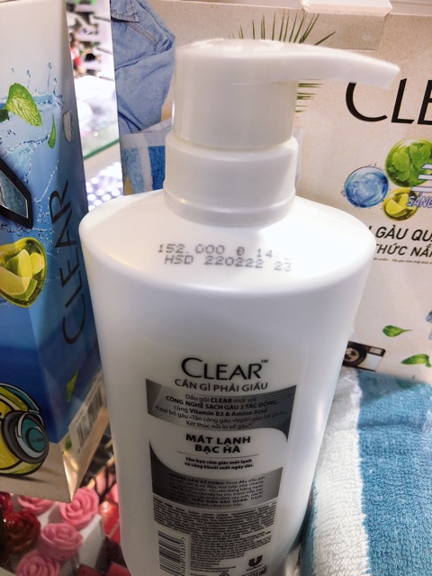 Dầu Gội Clear Bạc Hà 650g tặng khăn tắm