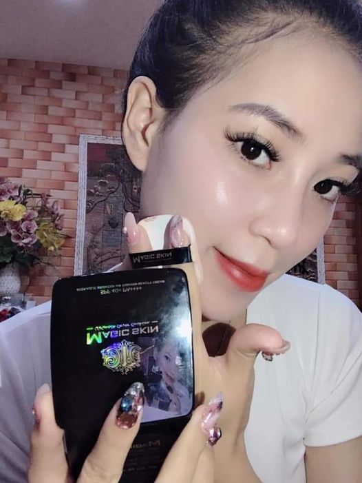 Cushion - Phấn nước ngọc trai tươi Magic skin