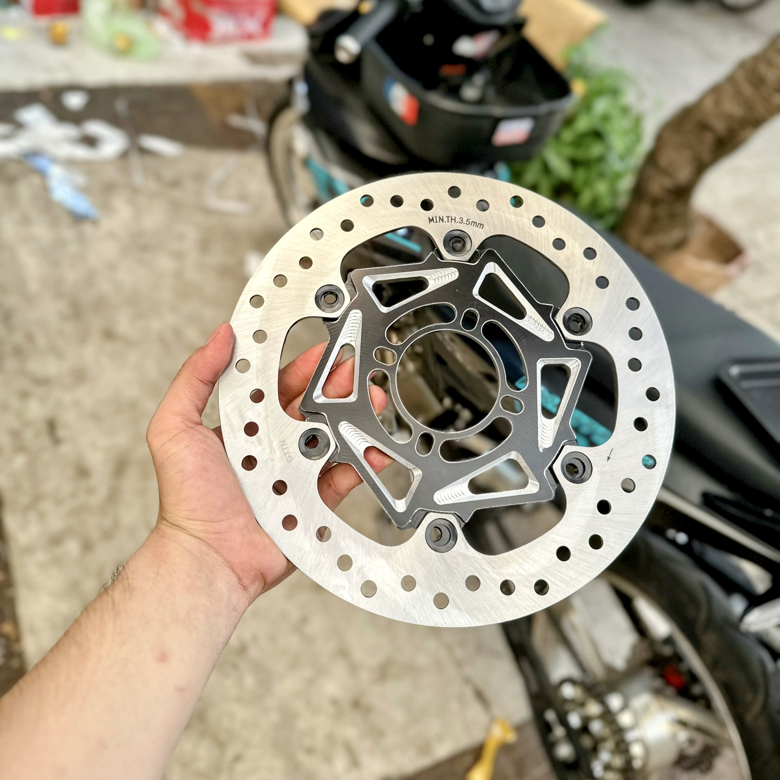 Đĩa thắng Winner + Lòng CNC 2 Line 260mm lắp đặt nhiều dòng xe