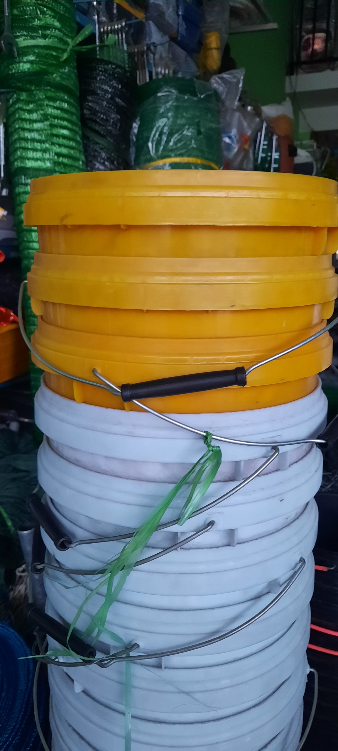 xô nhựa đựng nước / đựng vữa [Rẻ vô địch] [Giá hủy diệt] [Có sẵn] [Ảnh thật]