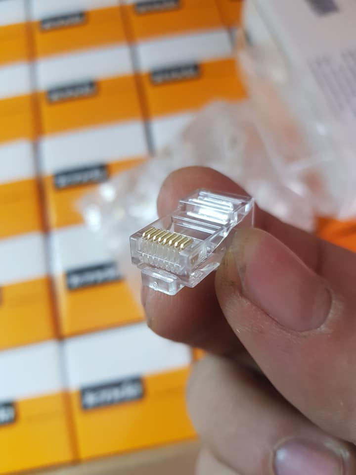 Hộp 100 đầu bấm dây lan - đầu bấm dây mạng - hạt mạng Tenda loại tốt, chân đồng to bấm chuẩn