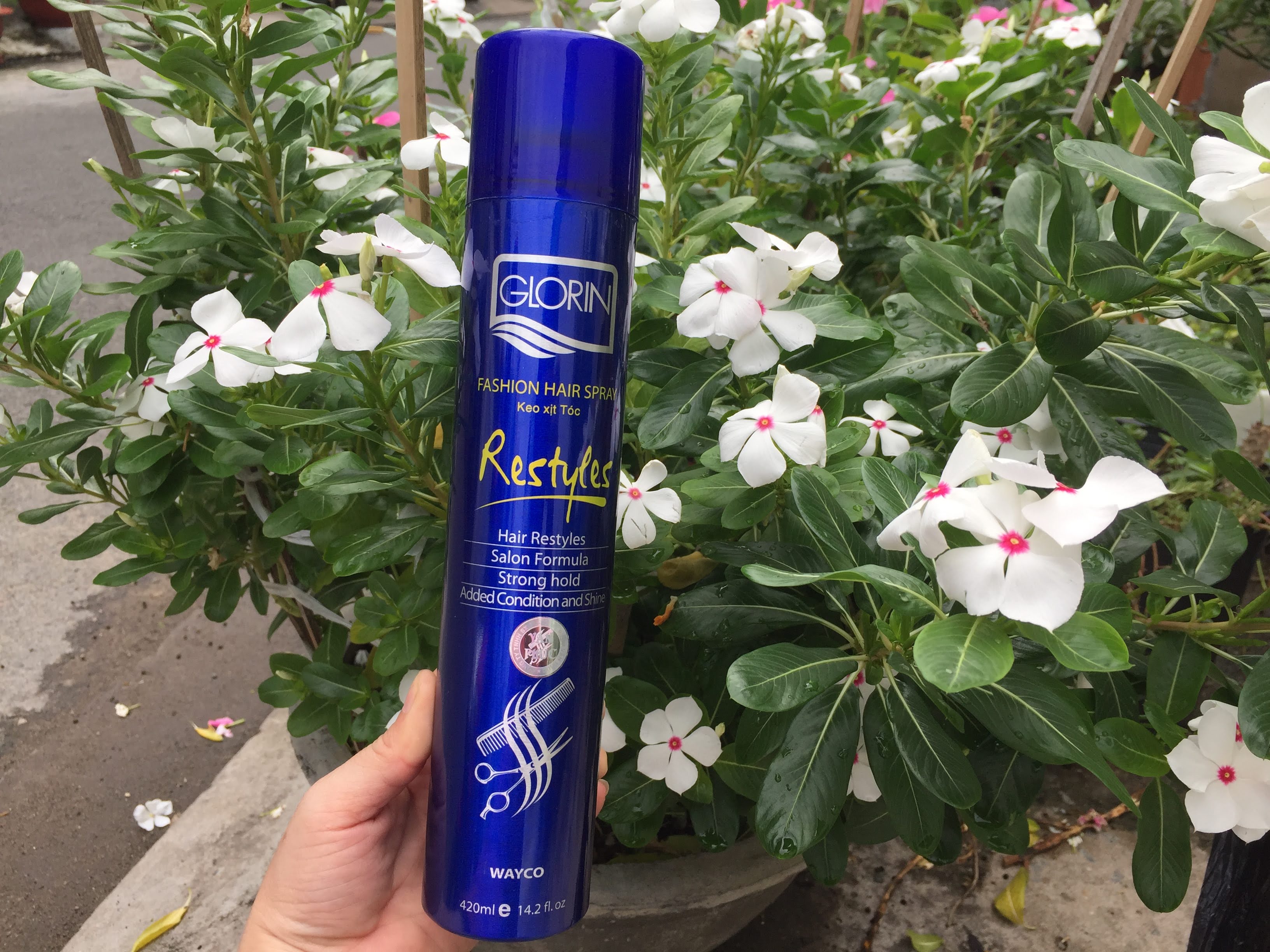 Keo xịt tóc tạo kiểu tóc Glorin 420 ml