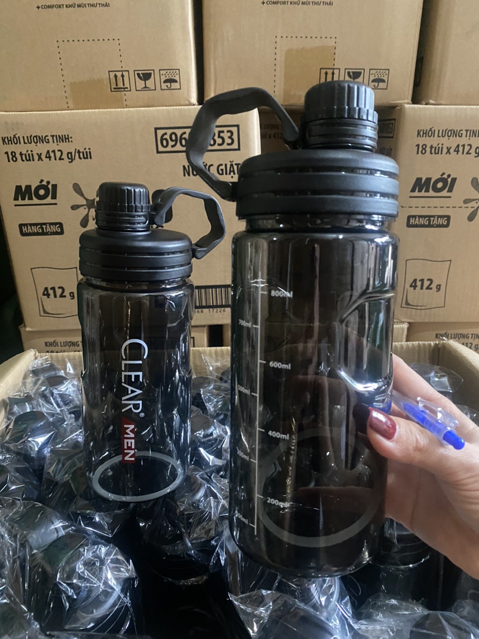 Bình nước thể thao km từ clear men 1100ml