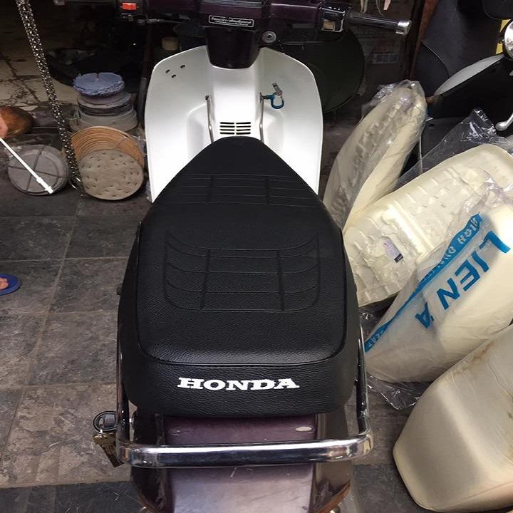 Vỏ bọc yên da dành cho xe Honda-Dream, chuyên cung cấp phụ tùng xe máy