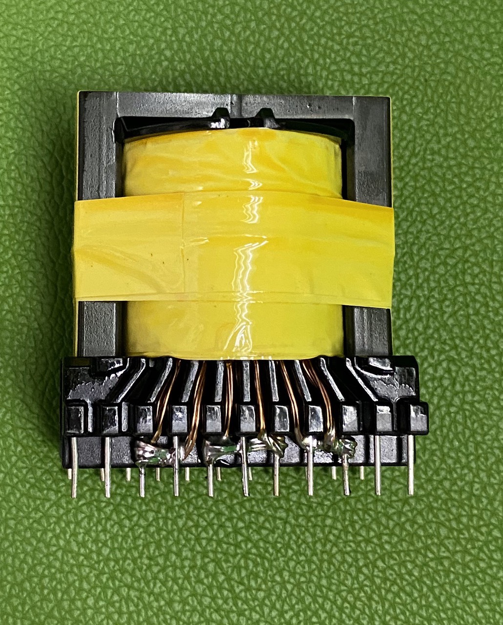 Biến áp xung E4917 tròn Quấn mới