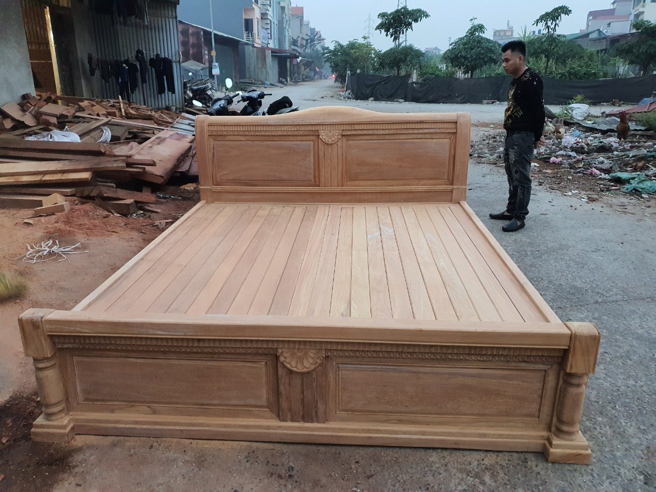 Giường gỗ - Giường chữ X gõ đỏ 2m2x2m