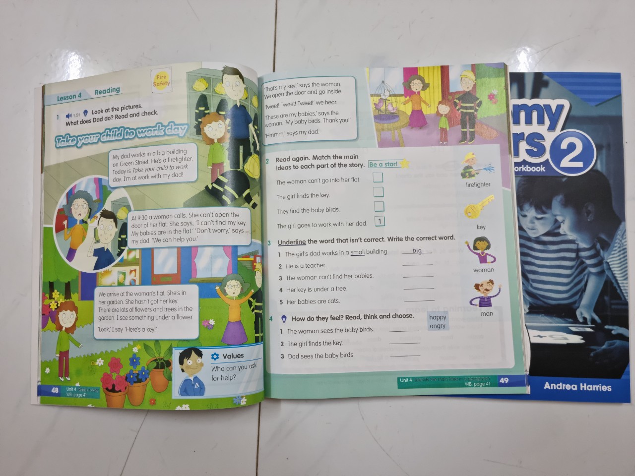 Bộ Academy stars 1 [ bộ 2 cuốn] cho bé