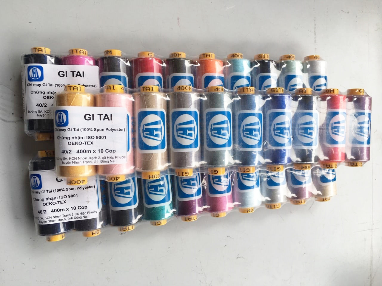 Set 10 cuộn chỉ may Gitai 400m 10 màu khác nhau