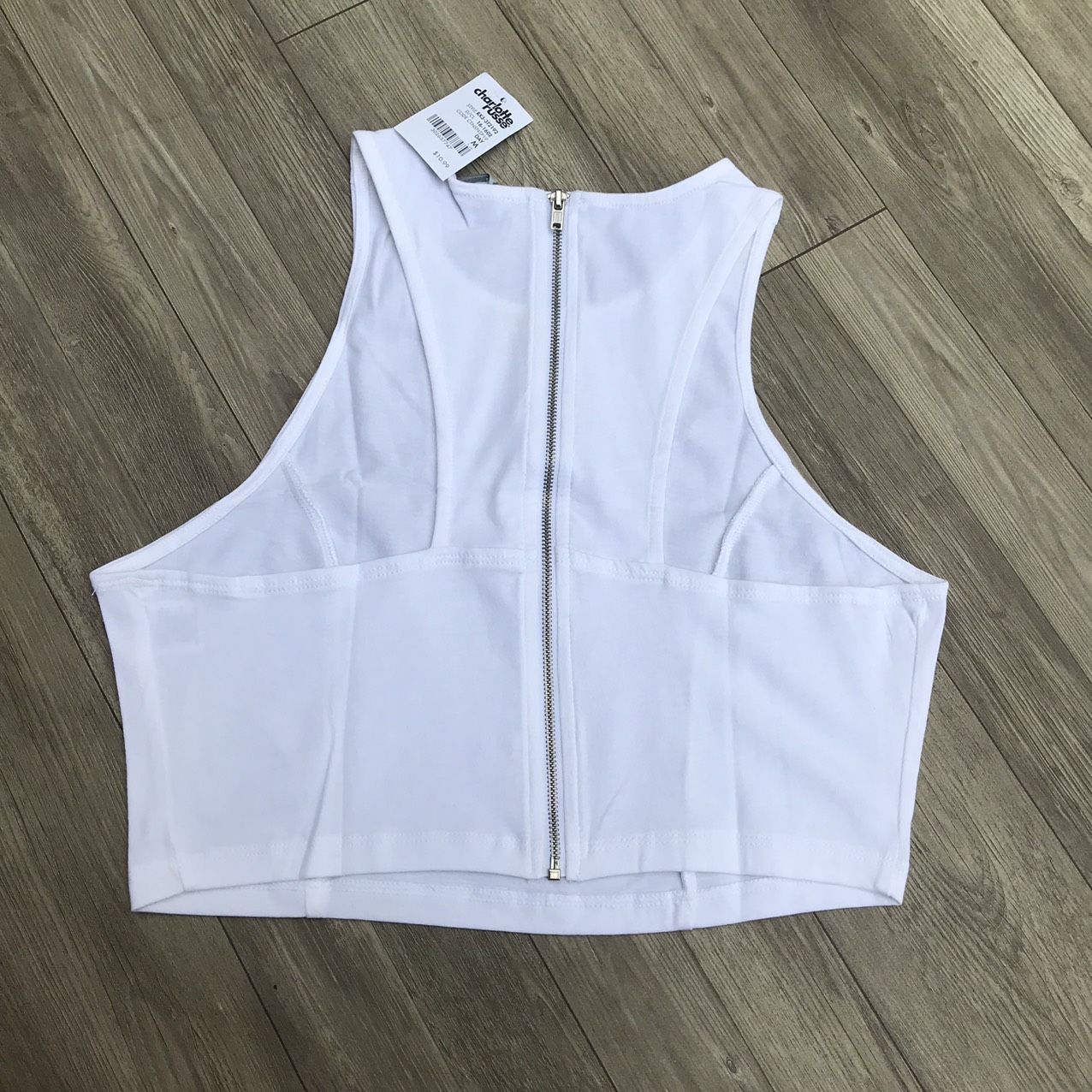 Áo crop top CharlotteRuss* vnxk dư xịn