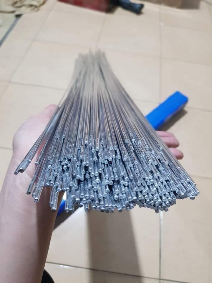 que hàn nhôm đồng ( giá bán 1 que)