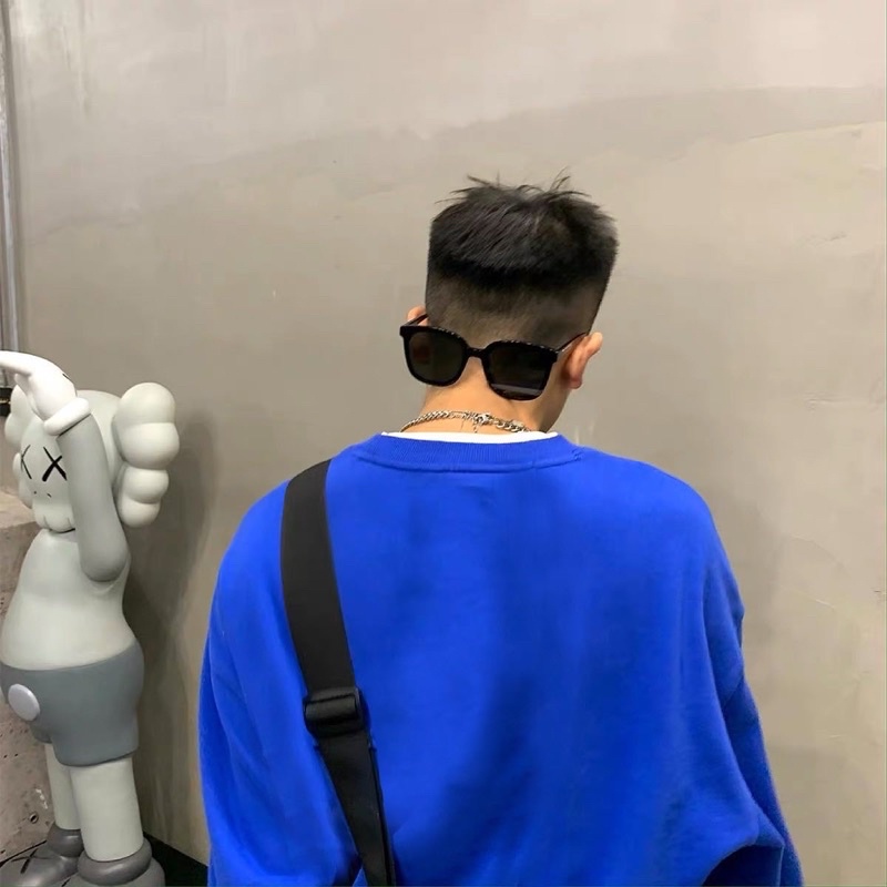 áo sweater trơn xanh