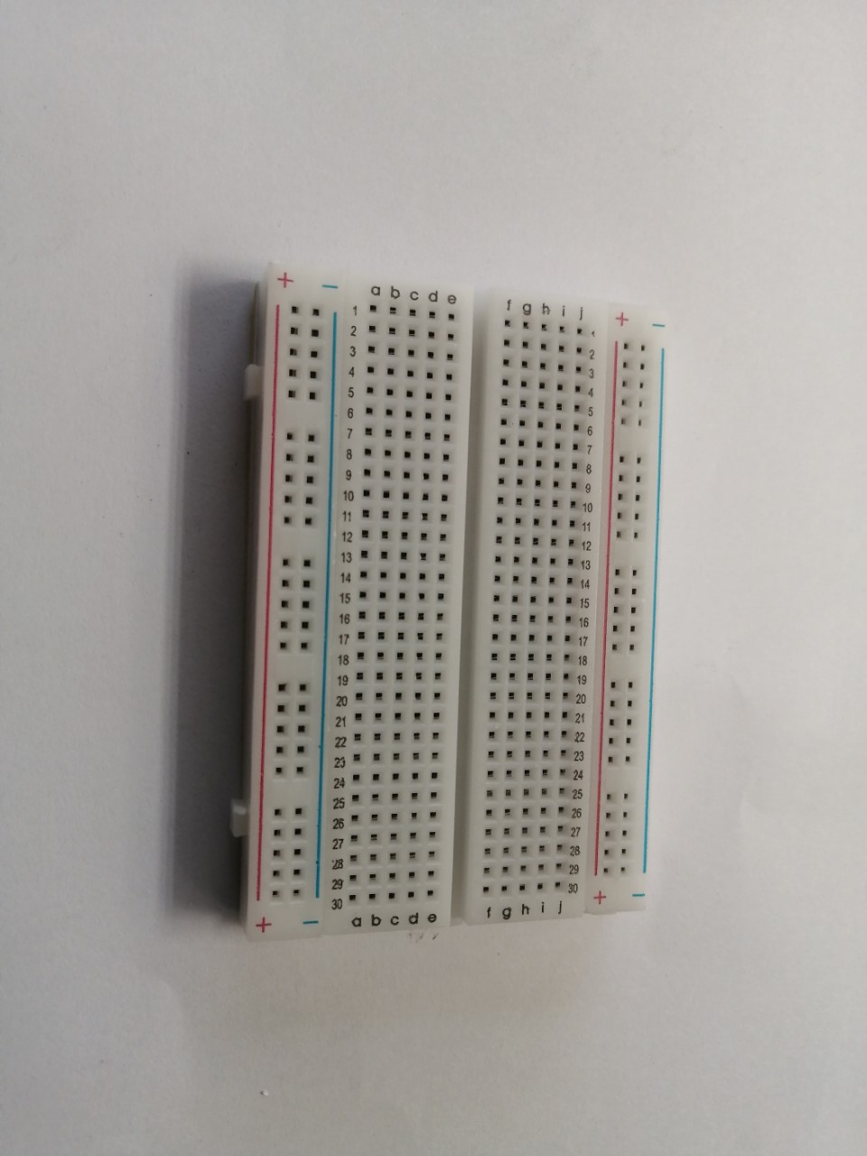 Breadboard cắm 400 lỗ MB-102 (85x55mm)/Breadboard cắm 830 lỗ MB-102 (165x55mm)