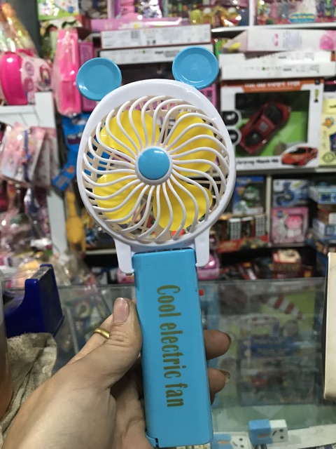 Quạt cầm tay để bàn(tặng thêm 2bin)