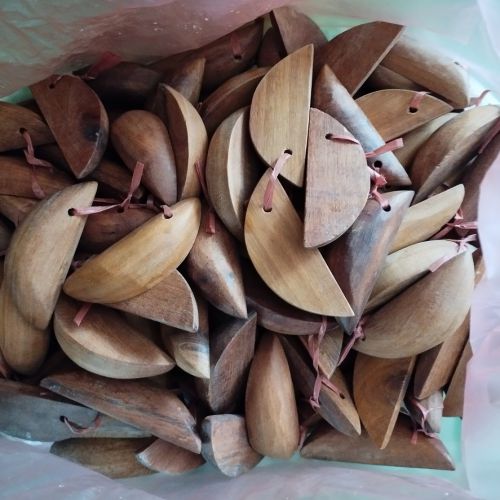 quẻ gỗ xin keo