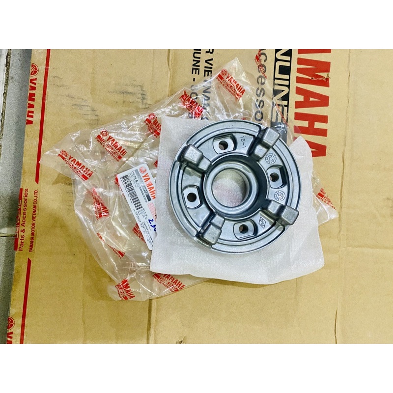 Bát nhông sau yamaha sirius đời đầu chính hãng