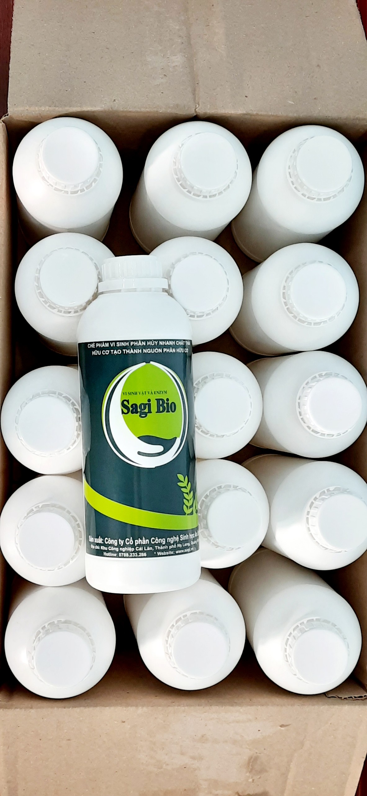 Chế phẩm sinh học ủ phân hữu cơ SagiBio - Chai 1 lít