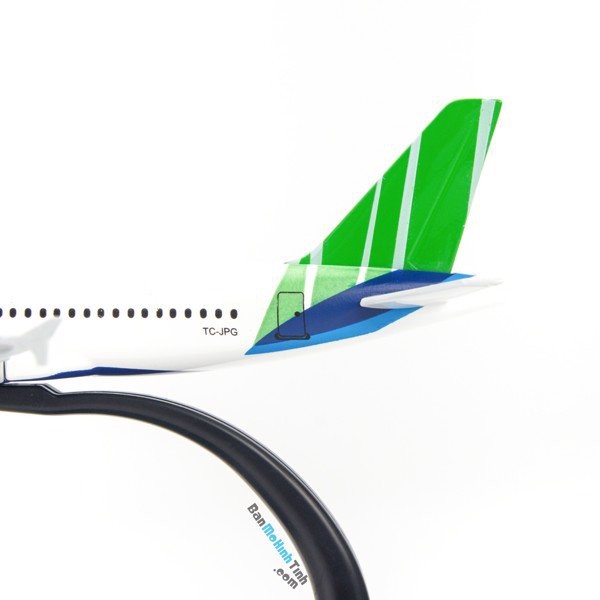 Mô hình máy bay Bamboo Airways Airbus A320 16cm Everfly