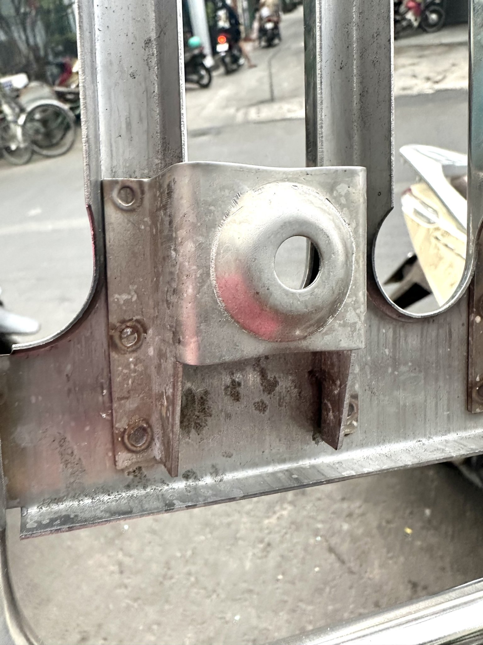 BAGA SAU XE CUB MỚI ( CUB TÂY Á ) INOX