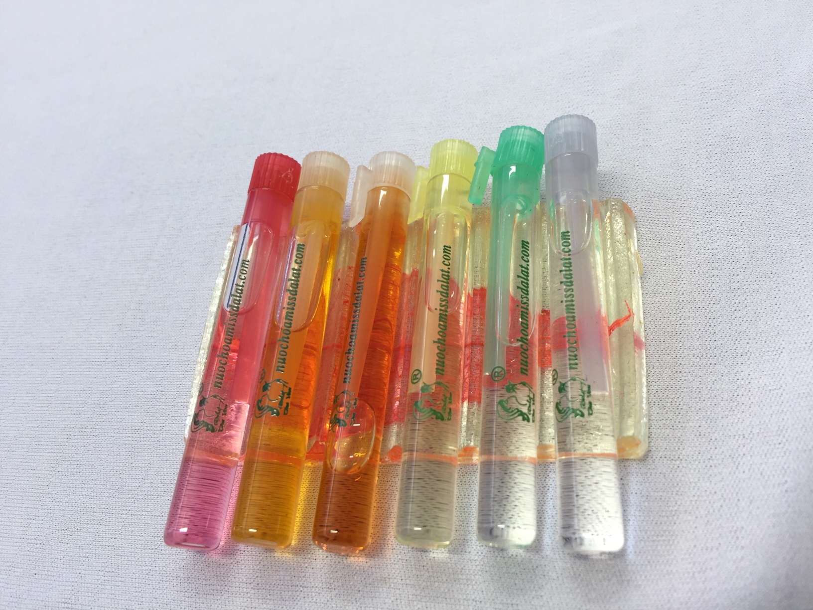NƯỚC HOA TUPE 6 MÙI I