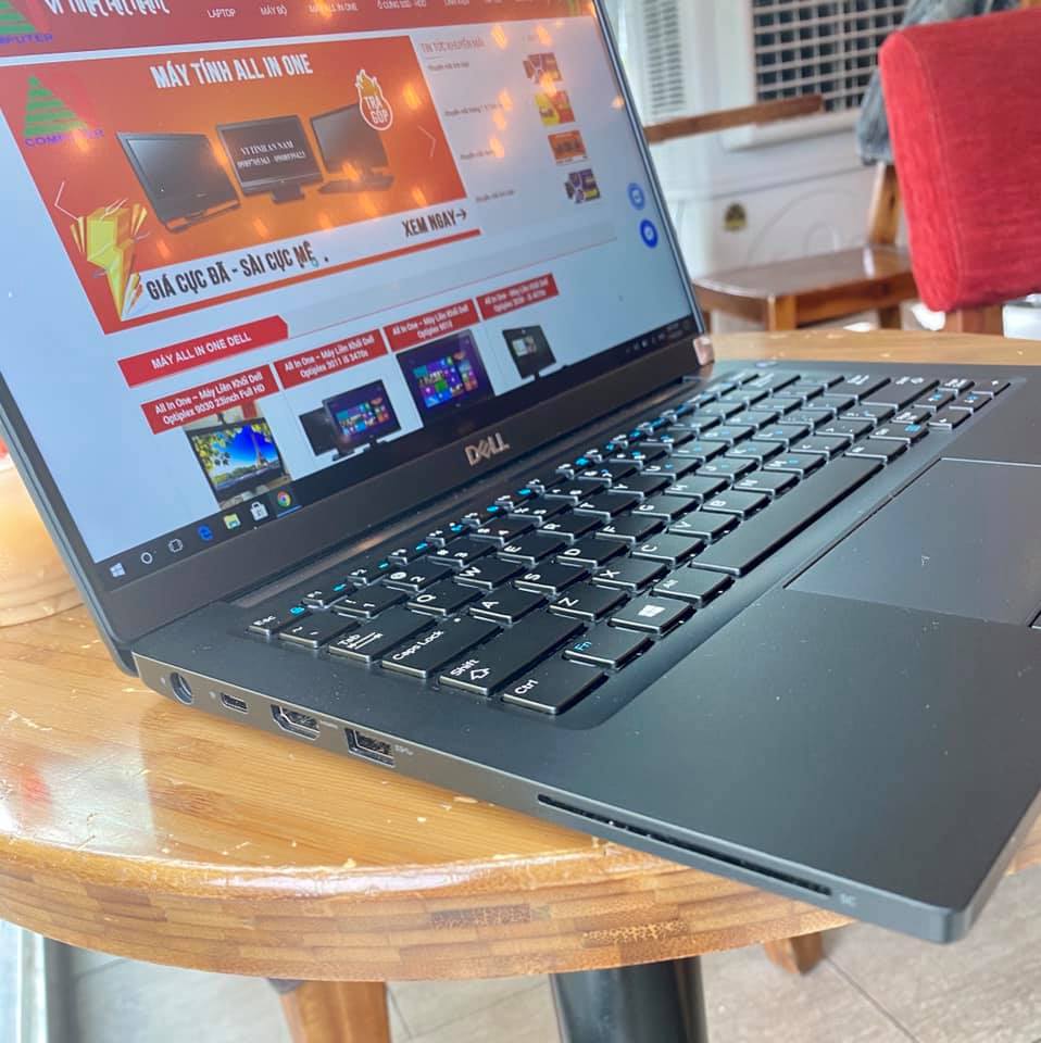 Laptop Dell Latitude 7390