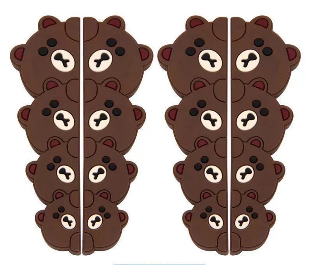 Sticker dán cửa xe hơi chống va đập hình gấu brown hiệu line friends dễ thương