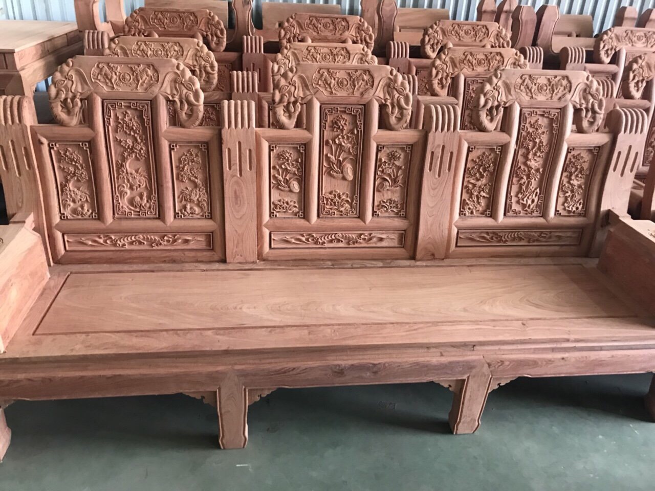 Bộ Âu á chương voi gỗ hương đá