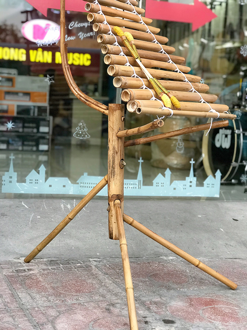 Đàn t rưng dân tộc 1 dàn 19 ống