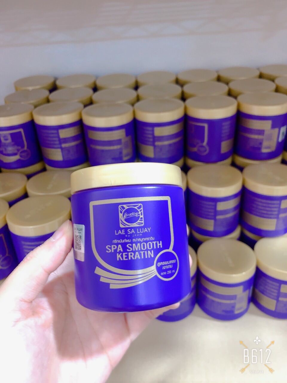 Kem ủ tóc lụa Collagen Lae Sa Luay Tím Thái Lan
