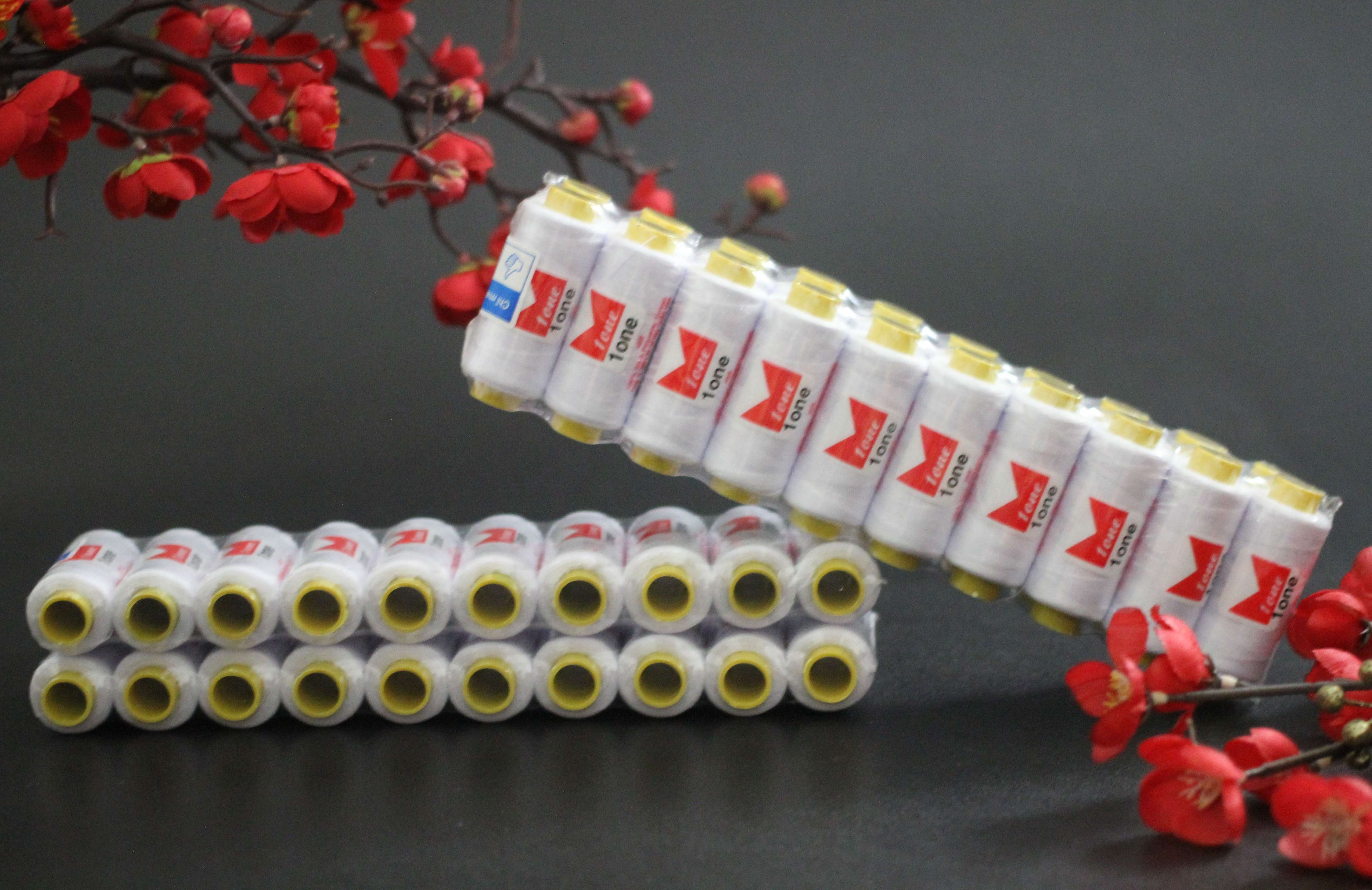 Chỉ May One Nhí Vỉ 10 Cuộn Nhiều Màu (giao hàng màu ngẫu nhiên)