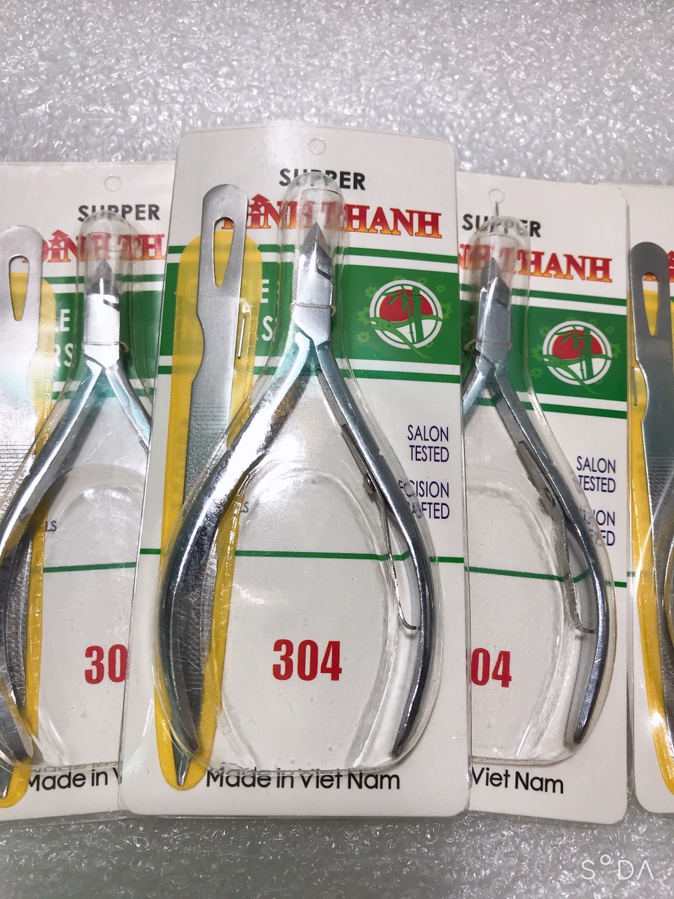 Kềm cắt da cắt móng kèm dũa móng - Sắc Bén