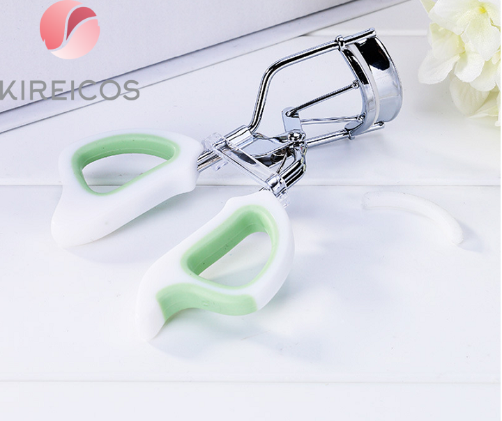 [HCM]Kẹp Bấm Mi Lameila Cao Cấp A304– Màu Ngẫu Nhiên - kireicos