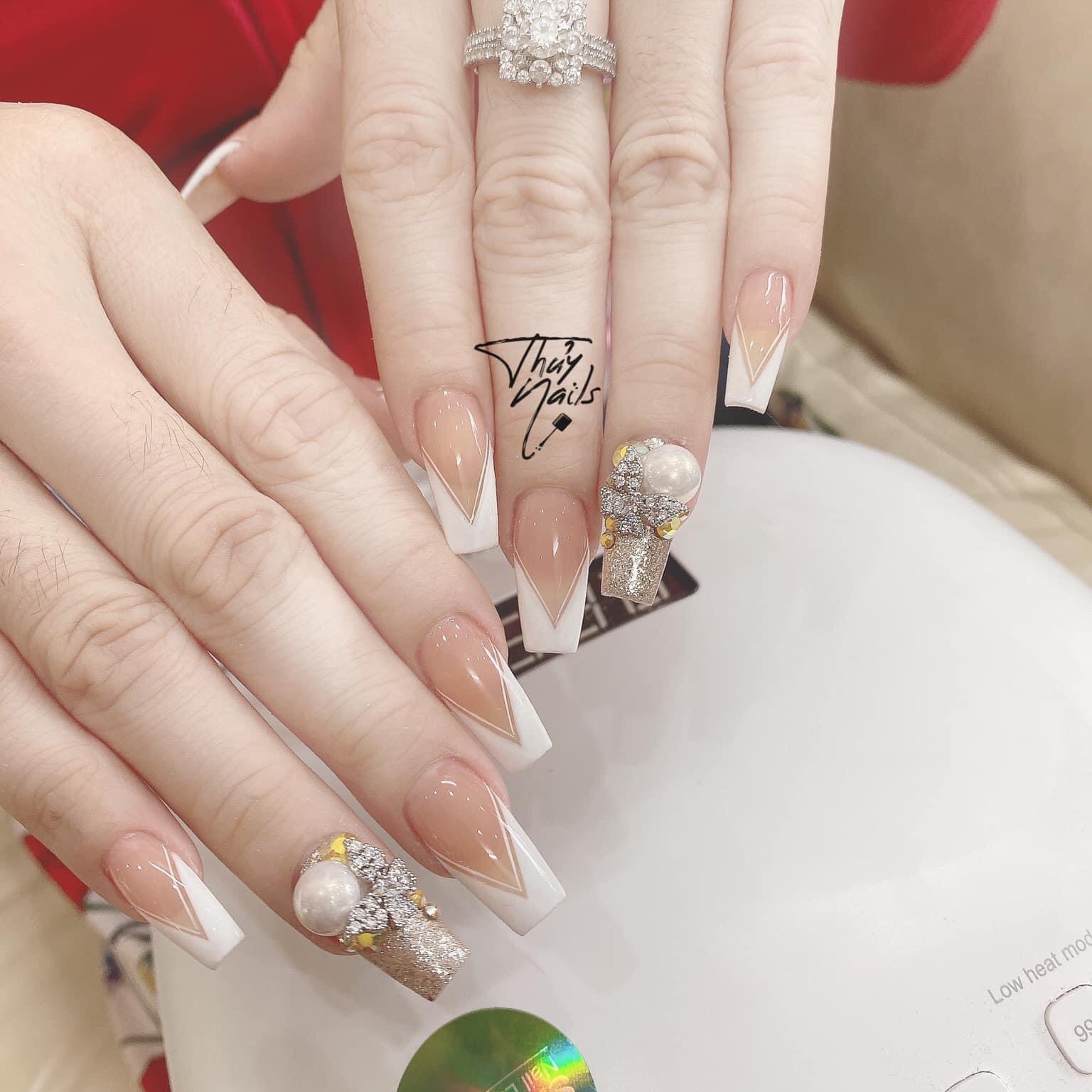 Móng tay thiết kế Nailbox bộ 24móng