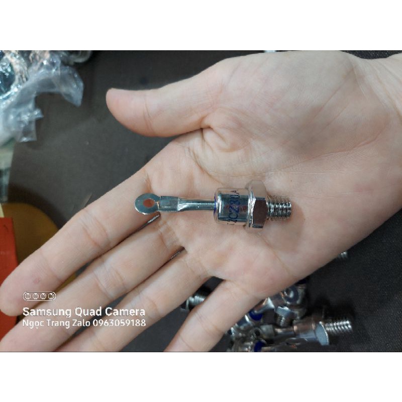 Diot  Nạp 20A Và 30A China - Giá 1 Chiếc