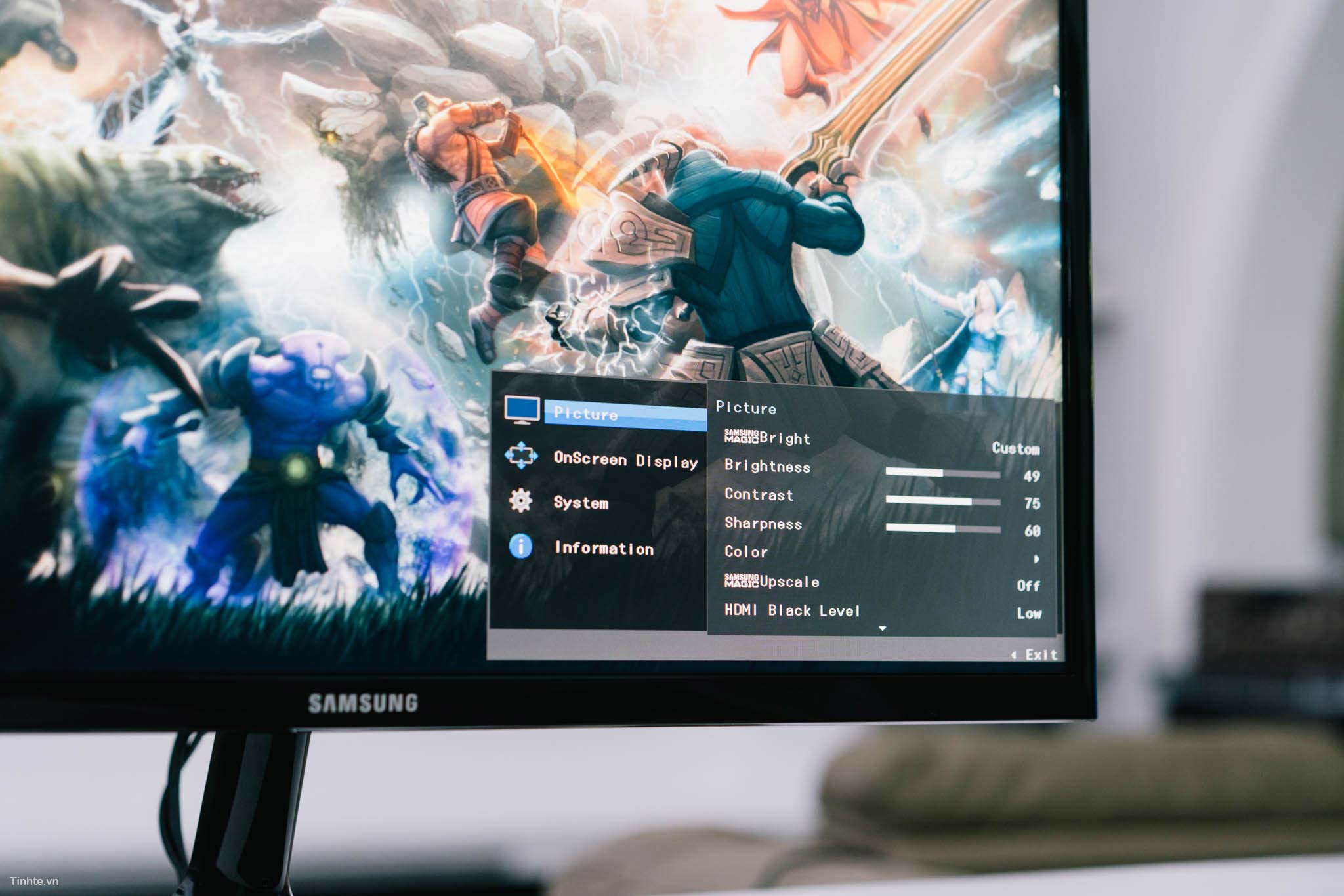 MÀN HÌNH MÁY TÍNH SAMSUNG 24 CONG MỚI 100%