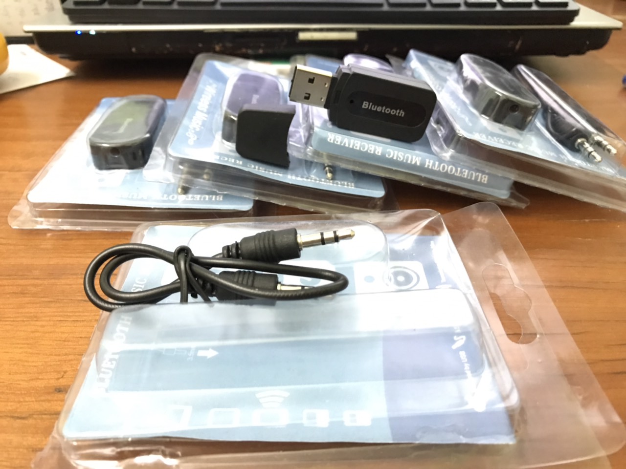 [HCM]USB bluetooth cho PC- USB Bluetooth Cho Loa Và Âm Ly MZ301