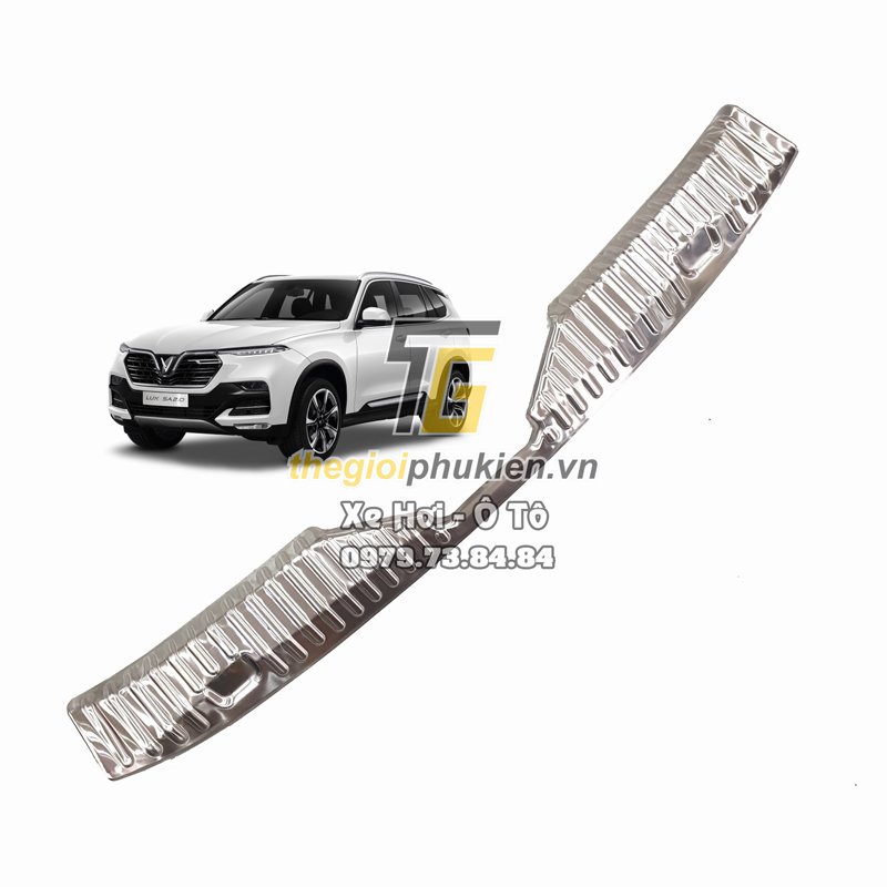 Bộ ốp chống trầy bậc cốp Vinfast Lux A2.0 – Mẫu INOX