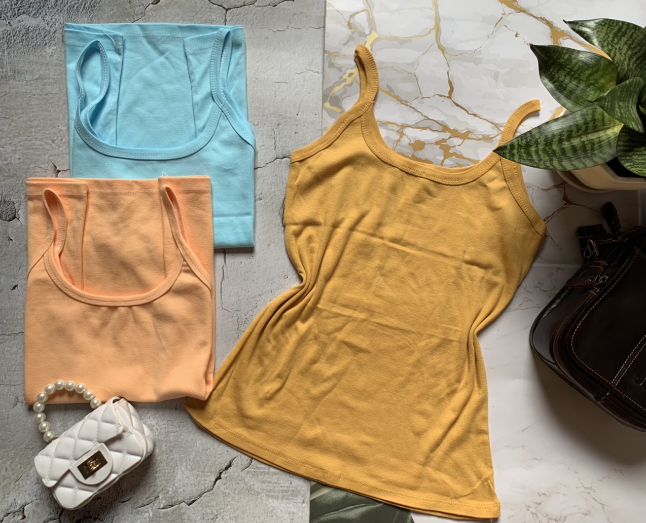Aó thun 2 dây nữ ( có size lớn)