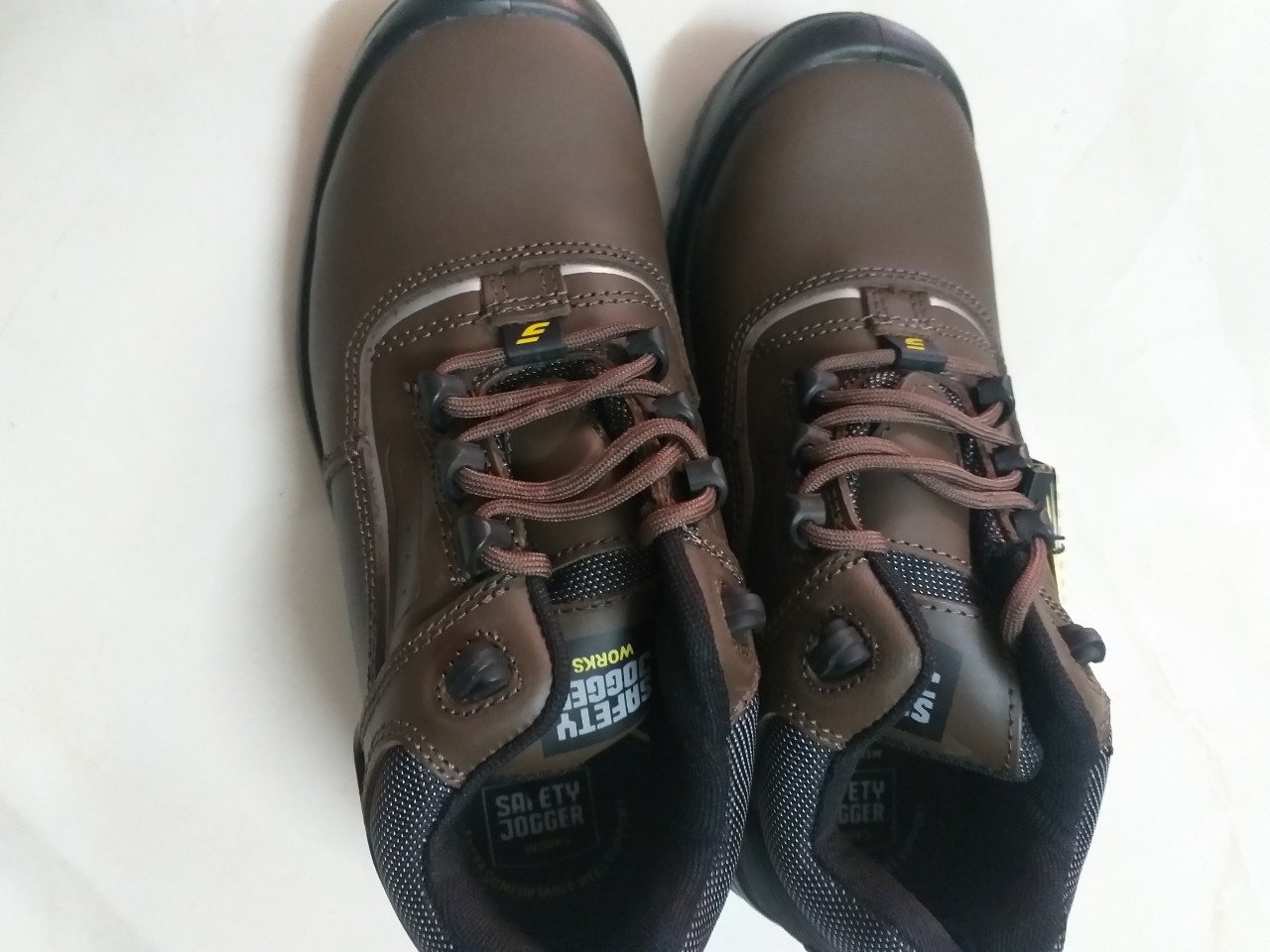 Giày Bảo Hộ Lao Động Safety Jogger Pluto EH