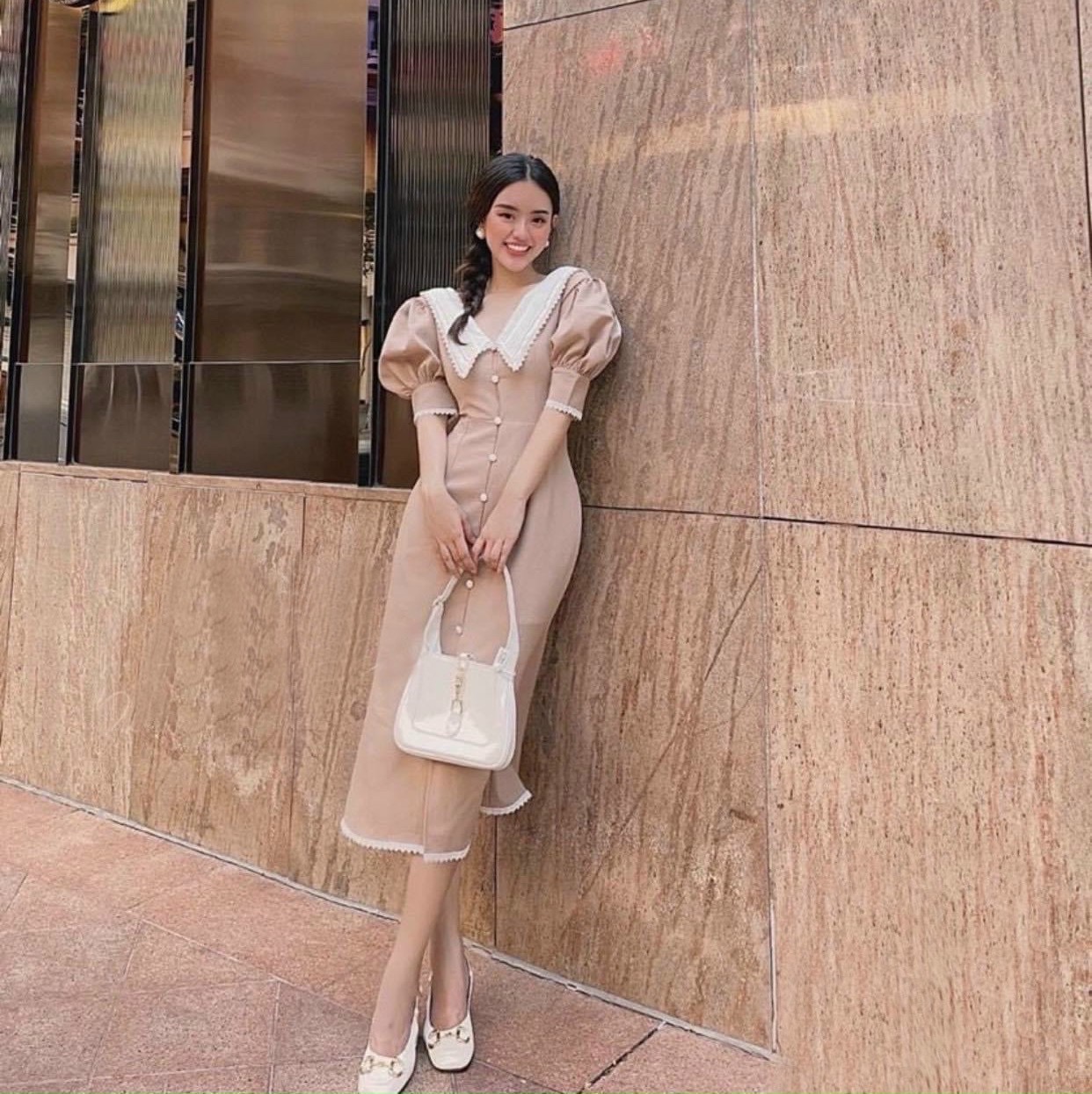 Đầm nút ngọc cổ trắng 2 màu